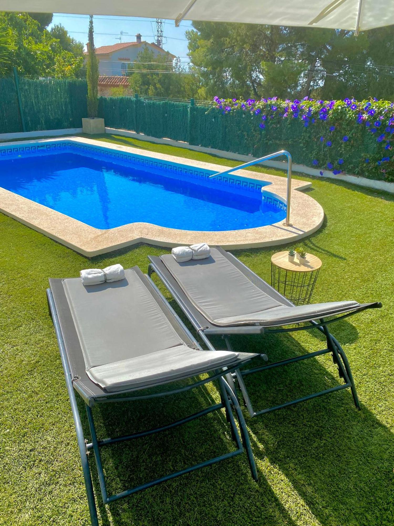 Chalet Con Piscina Privada En Alcocebre Alcoceber Exterior photo